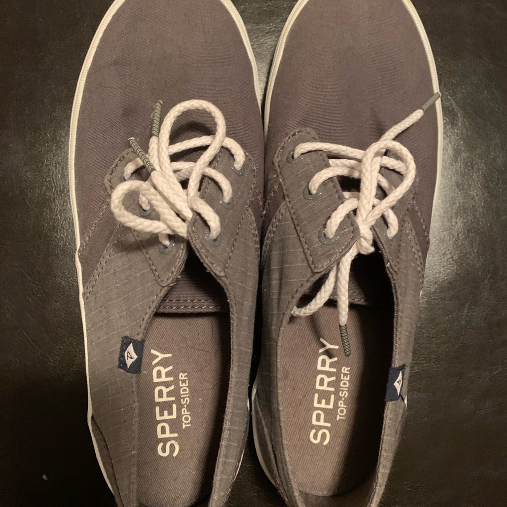 Sperry Linen Sneaker Worn Once